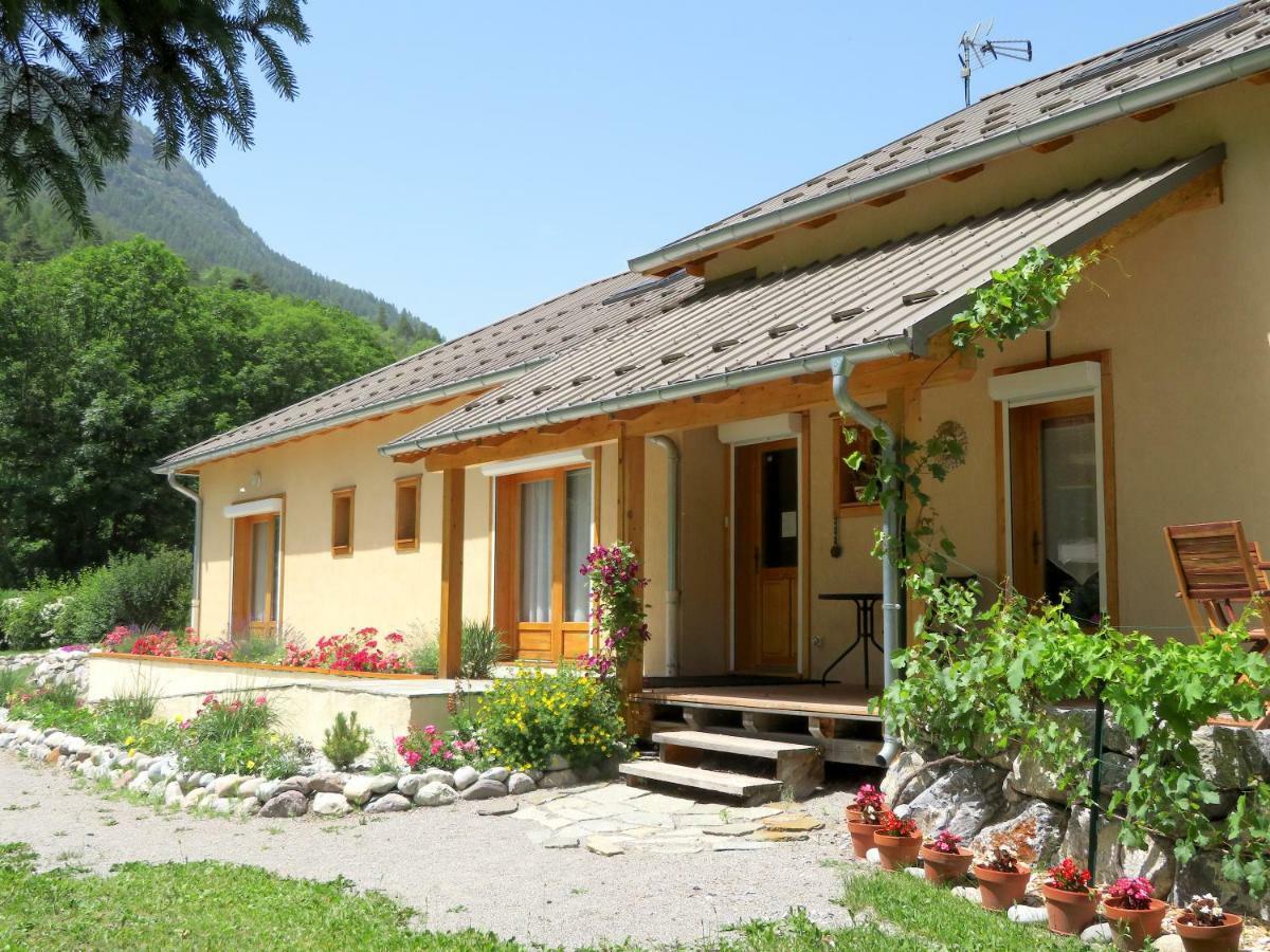 D'hotes La Pierre D'oran Bed & Breakfast *